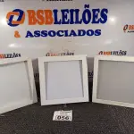 LOTE 056 - 03 LUMINÁRIAS DE EMBUTIR. (NO ESTADO) ATENÇÃO! FAZER A VISITAÇÃO ANTES DE ARREMATAR, NÃO SABEMOS SE FUNCIONA. LEILÃO NÃO TEM GARANTIA E NEM DEVOLUÇÃO, SUJEITO A POSSÍVEIS AVARIAS VISÍVEIS/OCULTAS E/OU AUSÊNCIA DE COMPONENTES.