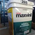 LOTE 265 - 01 BALDE DE TINTA MAXIVINIL INTERIORES NA COR FOSCO BRANCO NEVE. (NO ESTADO) ATENÇÃO! FAZER A VISITAÇÃO ANTES DE ARREMATAR, NÃO SABEMOS SE FUNCIONA. LEILÃO NÃO TEM GARANTIA E NEM DEVOLUÇÃO, SUJEITO A POSSÍVEIS AVARIAS VISÍVEIS/OCULTAS E/OU AUSÊNCIA DE COMPONENTES.