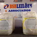 LOTE 129 - 10 LITROS DE DESINFETANTE HOSPITALAR PARA SUPERFÍCIES FIXAS E ARTIGOS NÃO CRÍTICOS E 10 LITROS DE REMOVEDOR DE CERAS E ACABAMENTOS. (NO ESTADO) ATENÇÃO! FAZER A VISITAÇÃO ANTES DE ARREMATAR, NÃO SABEMOS SE FUNCIONA. LEILÃO NÃO TEM GARANTIA E NEM DEVOLUÇÃO, SUJEITO A POSSÍVEIS AVARIAS VISÍVEIS/OCULTAS E/OU AUSÊNCIA DE COMPONENTES.