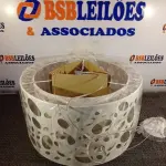 LOTE 203 - 01 PENDENTE TWICE 3420. (NO ESTADO) ATENÇÃO! FAZER A VISITAÇÃO ANTES DE ARREMATAR, NÃO SABEMOS SE FUNCIONA. LEILÃO NÃO TEM GARANTIA E NEM DEVOLUÇÃO, SUJEITO A POSSÍVEIS AVARIAS VISÍVEIS/OCULTAS E/OU AUSÊNCIA DE COMPONENTES.