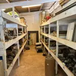 LOTE 394 - 05 ESTANTES EM MADEIRA PARA GALPÃO (NO ESTADO) (SÓ PODERÁ RETIRAR 30 DIAS APÓS O TÉRMINO DO LEILÃO)