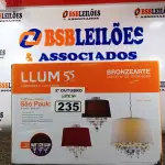 LOTE 235 - 01 PENDENTE SÃO PAULO 3XE27 PRETO. (NO ESTADO) ATENÇÃO! FAZER A VISITAÇÃO ANTES DE ARREMATAR, NÃO SABEMOS SE FUNCIONA. LEILÃO NÃO TEM GARANTIA E NEM DEVOLUÇÃO, SUJEITO A POSSÍVEIS AVARIAS VISÍVEIS/OCULTAS E/OU AUSÊNCIA DE COMPONENTES.