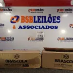 LOTE 173 - 02 CAIXAS COM COLA TUBO ST 175G, COM 15 FRASCOS CADA. (NO ESTADO) ATENÇÃO! FAZER A VISITAÇÃO ANTES DE ARREMATAR, NÃO SABEMOS SE FUNCIONA. LEILÃO NÃO TEM GARANTIA E NEM DEVOLUÇÃO, SUJEITO A POSSÍVEIS AVARIAS VISÍVEIS/OCULTAS E/OU AUSÊNCIA DE COMPONENTES.