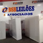 LOTE 229 - 03 LUMINÁRIAS QUADRADAS DE SOBREPOR. (NO ESTADO) ATENÇÃO! FAZER A VISITAÇÃO ANTES DE ARREMATAR, NÃO SABEMOS SE FUNCIONA. LEILÃO NÃO TEM GARANTIA E NEM DEVOLUÇÃO, SUJEITO A POSSÍVEIS AVARIAS VISÍVEIS/OCULTAS E/OU AUSÊNCIA DE COMPONENTES.