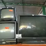 LOTE 109 - 03 TV’S DE TUBO MARCAS E MODELOS DIVERSOS PARA RETIRADA DE PEÇAS. (NO ESTADO) ATENÇÃO! FAZER A VISITAÇÃO ANTES DE ARREMATAR, NÃO SABEMOS SE FUNCIONA. LEILÃO NÃO TEM GARANTIA E NEM DEVOLUÇÃO, SUJEITO A POSSÍVEIS AVARIAS VISÍVEIS/OCULTAS E/OU AUSÊNCIA DE COMPONENTES.