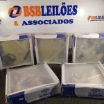 LOTE 215 - 05 PLAFONS 117 30X30 EDIBRAZ. (NO ESTADO) ATENÇÃO! FAZER A VISITAÇÃO ANTES DE ARREMATAR, NÃO SABEMOS SE FUNCIONA. LEILÃO NÃO TEM GARANTIA E NEM DEVOLUÇÃO, SUJEITO A POSSÍVEIS AVARIAS VISÍVEIS/OCULTAS E/OU AUSÊNCIA DE COMPONENTES.