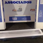 LOTE 275 - 04 LUMINÁRIAS DE EMBUTIR MARCAS EDIBRAZ. (NO ESTADO) ATENÇÃO! FAZER A VISITAÇÃO ANTES DE ARREMATAR, NÃO SABEMOS SE FUNCIONA. LEILÃO NÃO TEM GARANTIA E NEM DEVOLUÇÃO, SUJEITO A POSSÍVEIS AVARIAS VISÍVEIS/OCULTAS E/OU AUSÊNCIA DE COMPONENTES.