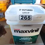 LOTE 265 - 01 BALDE DE TINTA MAXIVINIL INTERIORES NA COR FOSCO BRANCO NEVE. (NO ESTADO) ATENÇÃO! FAZER A VISITAÇÃO ANTES DE ARREMATAR, NÃO SABEMOS SE FUNCIONA. LEILÃO NÃO TEM GARANTIA E NEM DEVOLUÇÃO, SUJEITO A POSSÍVEIS AVARIAS VISÍVEIS/OCULTAS E/OU AUSÊNCIA DE COMPONENTES.