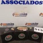 LOTE 513 - 03 ARANDELAS RETANGULARES. (NO ESTADO) ATENÇÃO! FAZER A VISITAÇÃO ANTES DE ARREMATAR, NÃO SABEMOS SE FUNCIONA. LEILÃO NÃO TEM GARANTIA E NEM DEVOLUÇÃO, SUJEITO A POSSÍVEIS AVARIAS VISÍVEIS/OCULTAS E/OU AUSÊNCIA DE COMPONENTES.