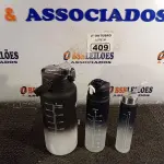 LOTE 409 - 01 KIT GARRAFA MOTIVACIONAL COM 03 PEÇAS. (NO ESTADO) ATENÇÃO! FAZER A VISITAÇÃO ANTES DE ARREMATAR, NÃO SABEMOS SE FUNCIONA. LEILÃO NÃO TEM GARANTIA E NEM DEVOLUÇÃO, SUJEITO A POSSÍVEIS AVARIAS VISÍVEIS/OCULTAS E/OU AUSÊNCIA DE COMPONENTES.