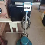 LOTE 550 - 01 ENCERADEIRA INDUSTRIAL. (NO ESTADO) ATENÇÃO! FAZER A VISITAÇÃO ANTES DE ARREMATAR, NÃO SABEMOS SE FUNCIONA. LEILÃO NÃO TEM GARANTIA E NEM DEVOLUÇÃO, SUJEITO A POSSÍVEIS AVARIAS VISÍVEIS/OCULTAS E/OU AUSÊNCIA DE COMPONENTES.