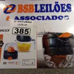 LOTE 385 - 01 ESPREMEDOR FRUITMAX 127V. (NO ESTADO) ATENÇÃO! FAZER A VISITAÇÃO ANTES DE ARREMATAR, NÃO SABEMOS SE FUNCIONA. LEILÃO NÃO TEM GARANTIA E NEM DEVOLUÇÃO, SUJEITO A POSSÍVEIS AVARIAS VISÍVEIS/OCULTAS E/OU AUSÊNCIA DE COMPONENTES.
