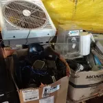 LOTE 465 - 01 LOTE COM MATERIAIS DIVERSOS. (NO ESTADO) ATENÇÃO! FAZER A VISITAÇÃO ANTES DE ARREMATAR, NÃO SABEMOS SE FUNCIONA. LEILÃO NÃO TEM GARANTIA E NEM DEVOLUÇÃO, SUJEITO A POSSÍVEIS AVARIAS VISÍVEIS/OCULTAS E/OU AUSÊNCIA DE COMPONENTES.