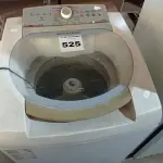 LOTE 525 - 01 LAVADORA DE ROUPAS MARCA BRASTEMP CAPACIDADE 11KG 220V. (NO ESTADO) ATENÇÃO! FAZER A VISITAÇÃO ANTES DE ARREMATAR, NÃO SABEMOS SE FUNCIONA. LEILÃO NÃO TEM GARANTIA E NEM DEVOLUÇÃO, SUJEITO A POSSÍVEIS AVARIAS VISÍVEIS/OCULTAS E/OU AUSÊNCIA DE COMPONENTES.