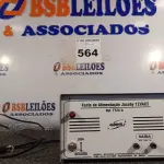 LOTE 564 - 01 FONTE DE ALIMENTAÇÃO 12V 5 AMPERES. (NO ESTADO) ATENÇÃO! FAZER A VISITAÇÃO ANTES DE ARREMATAR, NÃO SABEMOS SE FUNCIONA. LEILÃO NÃO TEM GARANTIA E NEM DEVOLUÇÃO, SUJEITO A POSSÍVEIS AVARIAS VISÍVEIS/OCULTAS E/OU AUSÊNCIA DE COMPONENTES.