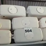 LOTE 504 - 08 CAIXAS DE DESCARGA MARCAS E MODELOS DIVERSOS COM AVARIAS. (NO ESTADO) ATENÇÃO! FAZER A VISITAÇÃO ANTES DE ARREMATAR, NÃO SABEMOS SE FUNCIONA. LEILÃO NÃO TEM GARANTIA E NEM DEVOLUÇÃO, SUJEITO A POSSÍVEIS AVARIAS VISÍVEIS/OCULTAS E/OU AUSÊNCIA DE COMPONENTES.