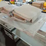 LOTE 488 - 01 LOTE COM VÁRIAS PEÇAS DE MOVEIS DESMONTADAS. (NO ESTADO) ATENÇÃO! FAZER A VISITAÇÃO ANTES DE ARREMATAR, NÃO SABEMOS SE FUNCIONA. LEILÃO NÃO TEM GARANTIA E NEM DEVOLUÇÃO, SUJEITO A POSSÍVEIS AVARIAS VISÍVEIS/OCULTAS E/OU AUSÊNCIA DE COMPONENTES.