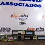 LOTE 383 - 01 LOTE COM VÁRIAS MEMORIAS PARA PC MARCAS E MODELOS DIVERSOS. (NO ESTADO) ATENÇÃO! FAZER A VISITAÇÃO ANTES DE ARREMATAR, NÃO SABEMOS SE FUNCIONA. LEILÃO NÃO TEM GARANTIA E NEM DEVOLUÇÃO, SUJEITO A POSSÍVEIS AVARIAS VISÍVEIS/OCULTAS E/OU AUSÊNCIA DE COMPONENTES.