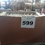 LOTE 599 - 01 LOTE COM VÁRIOS TUBOS DE SILICONE PRETO. (NO ESTADO) ATENÇÃO! FAZER A VISITAÇÃO ANTES DE ARREMATAR, NÃO SABEMOS SE FUNCIONA. LEILÃO NÃO TEM GARANTIA E NEM DEVOLUÇÃO, SUJEITO A POSSÍVEIS AVARIAS VISÍVEIS/OCULTAS E/OU AUSÊNCIA DE COMPONENTES.
