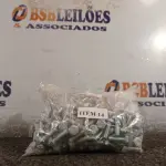 LOTE 451 - 01 KIT DE PARAFUSOS SEXTAVADOS (NO ESTADO) ATENÇÃO! FAZER A VISITAÇÃO ANTES DE ARREMATAR, NÃO SABEMOS SE FUNCIONA. LEILÃO NÃO TEM GARANTIA E NEM DEVOLUÇÃO, SUJEITO A POSSÍVEIS AVARIAS VISÍVEIS/OCULTAS E/OU AUSÊNCIA DE COMPONENTES.