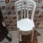 LOTE 364 - 04 CADEIRAS DE PLÁSTICO. (NO ESTADO) ATENÇÃO! FAZER A VISITAÇÃO ANTES DE ARREMATAR, NÃO SABEMOS SE FUNCIONA. LEILÃO NÃO TEM GARANTIA E NEM DEVOLUÇÃO, SUJEITO A POSSÍVEIS AVARIAS VISÍVEIS/OCULTAS E/OU AUSÊNCIA DE COMPONENTES.