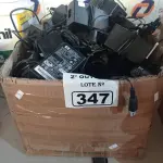 LOTE 347 - 01 LOTE COM VÁRIAS FONTES MARCAS E MODELOS DIVERSOS. (NO ESTADO) ATENÇÃO! FAZER A VISITAÇÃO ANTES DE ARREMATAR, NÃO SABEMOS SE FUNCIONA. LEILÃO NÃO TEM GARANTIA E NEM DEVOLUÇÃO, SUJEITO A POSSÍVEIS AVARIAS VISÍVEIS/OCULTAS E/OU AUSÊNCIA DE COMPONENTES.
