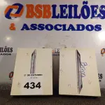LOTE 434 - 02 IPAD 16GB COM AVARIAS. (NO ESTADO) ATENÇÃO! FAZER A VISITAÇÃO ANTES DE ARREMATAR, NÃO SABEMOS SE FUNCIONA. LEILÃO NÃO TEM GARANTIA E NEM DEVOLUÇÃO, SUJEITO A POSSÍVEIS AVARIAS VISÍVEIS/OCULTAS E/OU AUSÊNCIA DE COMPONENTES.