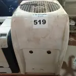 LOTE 519 - 01 CHOPEIRA 2 SAÍDAS COM AVARIAS. (NO ESTADO) ATENÇÃO! FAZER A VISITAÇÃO ANTES DE ARREMATAR, NÃO SABEMOS SE FUNCIONA. LEILÃO NÃO TEM GARANTIA E NEM DEVOLUÇÃO, SUJEITO A POSSÍVEIS AVARIAS VISÍVEIS/OCULTAS E/OU AUSÊNCIA DE COMPONENTES.