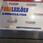 LOTE 350 - 03 LUMINÁRIAS DE EMBUTIR MARCAS EDIBRAZ. (NO ESTADO) ATENÇÃO! FAZER A VISITAÇÃO ANTES DE ARREMATAR, NÃO SABEMOS SE FUNCIONA. LEILÃO NÃO TEM GARANTIA E NEM DEVOLUÇÃO, SUJEITO A POSSÍVEIS AVARIAS VISÍVEIS/OCULTAS E/OU AUSÊNCIA DE COMPONENTES.