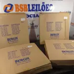 LOTE 346 - 04 PLAFONS DE SOBREPOR 40X30. (NO ESTADO) ATENÇÃO! FAZER A VISITAÇÃO ANTES DE ARREMATAR, NÃO SABEMOS SE FUNCIONA. LEILÃO NÃO TEM GARANTIA E NEM DEVOLUÇÃO, SUJEITO A POSSÍVEIS AVARIAS VISÍVEIS/OCULTAS E/OU AUSÊNCIA DE COMPONENTES.
