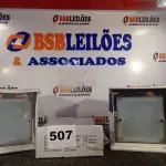LOTE 507 - 03 LUMINÁRIAS DE EMBUTIR 20X20 MARCAS EDIBRAZ. (NO ESTADO) ATENÇÃO! FAZER A VISITAÇÃO ANTES DE ARREMATAR, NÃO SABEMOS SE FUNCIONA. LEILÃO NÃO TEM GARANTIA E NEM DEVOLUÇÃO, SUJEITO A POSSÍVEIS AVARIAS VISÍVEIS/OCULTAS E/OU AUSÊNCIA DE COMPONENTES.