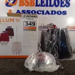 LOTE 349 - 01 LUMINÁRIA PENDENTE SÃO PAULO. (NO ESTADO) ATENÇÃO! FAZER A VISITAÇÃO ANTES DE ARREMATAR, NÃO SABEMOS SE FUNCIONA. LEILÃO NÃO TEM GARANTIA E NEM DEVOLUÇÃO, SUJEITO A POSSÍVEIS AVARIAS VISÍVEIS/OCULTAS E/OU AUSÊNCIA DE COMPONENTES.