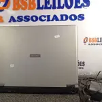 LOTE 384 - 01 NOTEBOOK MARCA TOSHIBA. (NO ESTADO) ATENÇÃO! FAZER A VISITAÇÃO ANTES DE ARREMATAR, NÃO SABEMOS SE FUNCIONA. LEILÃO NÃO TEM GARANTIA E NEM DEVOLUÇÃO, SUJEITO A POSSÍVEIS AVARIAS VISÍVEIS/OCULTAS E/OU AUSÊNCIA DE COMPONENTES.