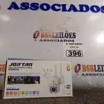 LOTE 396 - 01 CÂMERA FULL COLOR. (NO ESTADO) ATENÇÃO! FAZER A VISITAÇÃO ANTES DE ARREMATAR, NÃO SABEMOS SE FUNCIONA. LEILÃO NÃO TEM GARANTIA E NEM DEVOLUÇÃO, SUJEITO A POSSÍVEIS AVARIAS VISÍVEIS/OCULTAS E/OU AUSÊNCIA DE COMPONENTES.
