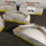 LOTE 576 - 04 ARANDELAS 30CM. (NO ESTADO) ATENÇÃO! FAZER A VISITAÇÃO ANTES DE ARREMATAR, NÃO SABEMOS SE FUNCIONA. LEILÃO NÃO TEM GARANTIA E NEM DEVOLUÇÃO, SUJEITO A POSSÍVEIS AVARIAS VISÍVEIS/OCULTAS E/OU AUSÊNCIA DE COMPONENTES.