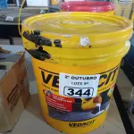 LOTE 344 - 01 BALDE DE VEDACIT, ADITIVO IMPERMEABILIZANTE PARA CONCRETOS E ARGAMASSAS 18L. (NO ESTADO) ATENÇÃO! FAZER A VISITAÇÃO ANTES DE ARREMATAR, NÃO SABEMOS SE FUNCIONA. LEILÃO NÃO TEM GARANTIA E NEM DEVOLUÇÃO, SUJEITO A POSSÍVEIS AVARIAS VISÍVEIS/OCULTAS E/OU AUSÊNCIA DE COMPONENTES.