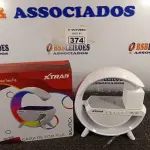 LOTE 374 - 01 CAIXA DE SOM/CARREGADOR SEM FIO. (NO ESTADO) ATENÇÃO! FAZER A VISITAÇÃO ANTES DE ARREMATAR, NÃO SABEMOS SE FUNCIONA. LEILÃO NÃO TEM GARANTIA E NEM DEVOLUÇÃO, SUJEITO A POSSÍVEIS AVARIAS VISÍVEIS/OCULTAS E/OU AUSÊNCIA DE COMPONENTES.