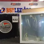 LOTE 522 - 02 PLAFONS DE SOBREPOR 40X40. (NO ESTADO) ATENÇÃO! FAZER A VISITAÇÃO ANTES DE ARREMATAR, NÃO SABEMOS SE FUNCIONA. LEILÃO NÃO TEM GARANTIA E NEM DEVOLUÇÃO, SUJEITO A POSSÍVEIS AVARIAS VISÍVEIS/OCULTAS E/OU AUSÊNCIA DE COMPONENTES.