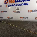 LOTE 422 - 01 VARA DE PESCA PEQUENA. (NO ESTADO) ATENÇÃO! FAZER A VISITAÇÃO ANTES DE ARREMATAR, NÃO SABEMOS SE FUNCIONA. LEILÃO NÃO TEM GARANTIA E NEM DEVOLUÇÃO, SUJEITO A POSSÍVEIS AVARIAS VISÍVEIS/OCULTAS E/OU AUSÊNCIA DE COMPONENTES.