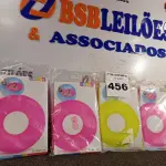 LOTE 456 - 04 BOIAS INFANTIS. (NO ESTADO) ATENÇÃO! FAZER A VISITAÇÃO ANTES DE ARREMATAR, NÃO SABEMOS SE FUNCIONA. LEILÃO NÃO TEM GARANTIA E NEM DEVOLUÇÃO, SUJEITO A POSSÍVEIS AVARIAS VISÍVEIS/OCULTAS E/OU AUSÊNCIA DE COMPONENTES.