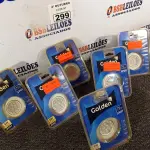 LOTE 299 - 06 SPOTS COMPLETO 6W LED REDONDO 3000K GOLDEN. (NO ESTADO) ATENÇÃO! FAZER A VISITAÇÃO ANTES DE ARREMATAR, NÃO SABEMOS SE FUNCIONA. LEILÃO NÃO TEM GARANTIA E NEM DEVOLUÇÃO, SUJEITO A POSSÍVEIS AVARIAS VISÍVEIS/OCULTAS E/OU AUSÊNCIA DE COMPONENTES.