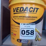 LOTE 058 - 01 BALDE DE VEDACIT, ADITIVO IMPERMEABILIZANTE PARA CONCRETOS E ARGAMASSAS 18L. (NO ESTADO) ATENÇÃO! FAZER A VISITAÇÃO ANTES DE ARREMATAR, NÃO SABEMOS SE FUNCIONA. LEILÃO NÃO TEM GARANTIA E NEM DEVOLUÇÃO, SUJEITO A POSSÍVEIS AVARIAS VISÍVEIS/OCULTAS E/OU AUSÊNCIA DE COMPONENTES.