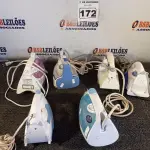 LOTE 172 - 06 FERROS DE PASSAR ROUPAS MARCAS E MODELOS DIVERSOS. (NO ESTADO) ATENÇÃO! FAZER A VISITAÇÃO ANTES DE ARREMATAR, NÃO SABEMOS SE FUNCIONA. LEILÃO NÃO TEM GARANTIA E NEM DEVOLUÇÃO, SUJEITO A POSSÍVEIS AVARIAS VISÍVEIS/OCULTAS E/OU AUSÊNCIA DE COMPONENTES.