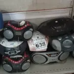 LOTE 638 - 14 APARELHOS DE SOM MARCAS E MODELOS DIVERSOS. (NO ESTADO) ATENÇÃO! FAZER A VISITAÇÃO ANTES DE ARREMATAR, NÃO SABEMOS SE FUNCIONA. LEILÃO NÃO TEM GARANTIA E NEM DEVOLUÇÃO, SUJEITO A POSSÍVEIS AVARIAS VISÍVEIS/OCULTAS E/OU AUSÊNCIA DE COMPONENTES.