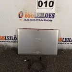 LOTE 010 - 01 TABLET SAMSUNG COM CABO. (NO ESTADO) ATENÇÃO! FAZER A VISITAÇÃO ANTES DE ARREMATAR, NÃO SABEMOS SE FUNCIONA. LEILÃO NÃO TEM GARANTIA E NEM DEVOLUÇÃO, SUJEITO A POSSÍVEIS AVARIAS VISÍVEIS/OCULTAS E/OU AUSÊNCIA DE COMPONENTES.