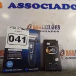 LOTE 041 - 01 MÁQUINA DE CORTAR CABELO 3X1 E 01 FONE DE OUVIDO BLUETOOTH. (NO ESTADO) ATENÇÃO! FAZER A VISITAÇÃO ANTES DE ARREMATAR, NÃO SABEMOS SE FUNCIONA. LEILÃO NÃO TEM GARANTIA E NEM DEVOLUÇÃO, SUJEITO A POSSÍVEIS AVARIAS VISÍVEIS/OCULTAS E/OU AUSÊNCIA DE COMPONENTES.