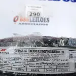 LOTE 290 - 01 ROLO DE CABO FLEXÍVEL 100M 10MM NA COR PRETA. (NO ESTADO) ATENÇÃO! FAZER A VISITAÇÃO ANTES DE ARREMATAR, NÃO SABEMOS SE FUNCIONA. LEILÃO NÃO TEM GARANTIA E NEM DEVOLUÇÃO, SUJEITO A POSSÍVEIS AVARIAS VISÍVEIS/OCULTAS E/OU AUSÊNCIA DE COMPONENTES.