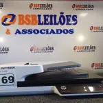 LOTE 169 - 01 SCANER MARCA HP. (NO ESTADO) ATENÇÃO! FAZER A VISITAÇÃO ANTES DE ARREMATAR, NÃO SABEMOS SE FUNCIONA. LEILÃO NÃO TEM GARANTIA E NEM DEVOLUÇÃO, SUJEITO A POSSÍVEIS AVARIAS VISÍVEIS/OCULTAS E/OU AUSÊNCIA DE COMPONENTES.