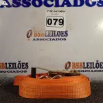 LOTE 079 - 01 CINTA PARA AMARRAÇÃO DE CARGAS. (NO ESTADO) ATENÇÃO! FAZER A VISITAÇÃO ANTES DE ARREMATAR, NÃO SABEMOS SE FUNCIONA. LEILÃO NÃO TEM GARANTIA E NEM DEVOLUÇÃO, SUJEITO A POSSÍVEIS AVARIAS VISÍVEIS/OCULTAS E/OU AUSÊNCIA DE COMPONENTES.