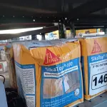 LOTE 146 - 04 CAIXAS DE SIKA TOP-100, REVESTIMENTO IMPERMEABILIZANTE SEMI-FLEXIVEL 4KG. (NO ESTADO) ATENÇÃO! FAZER A VISITAÇÃO ANTES DE ARREMATAR, NÃO SABEMOS SE FUNCIONA. LEILÃO NÃO TEM GARANTIA E NEM DEVOLUÇÃO, SUJEITO A POSSÍVEIS AVARIAS VISÍVEIS/OCULTAS E/OU AUSÊNCIA DE COMPONENTES.